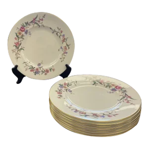 Mid 20th Century Wedgwood Devon Springs Lunch Plates- Set of 8