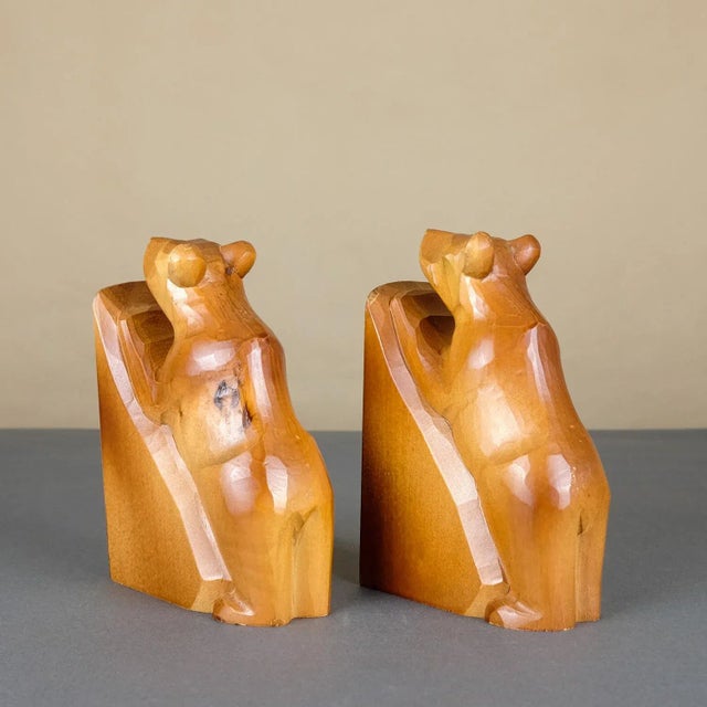 Wood Wooden Bear Bookends from VEB Kunstgewerbliche Holzarbeiten Klings, 1950s, Set of 2 For Sale - Image 7 of 16