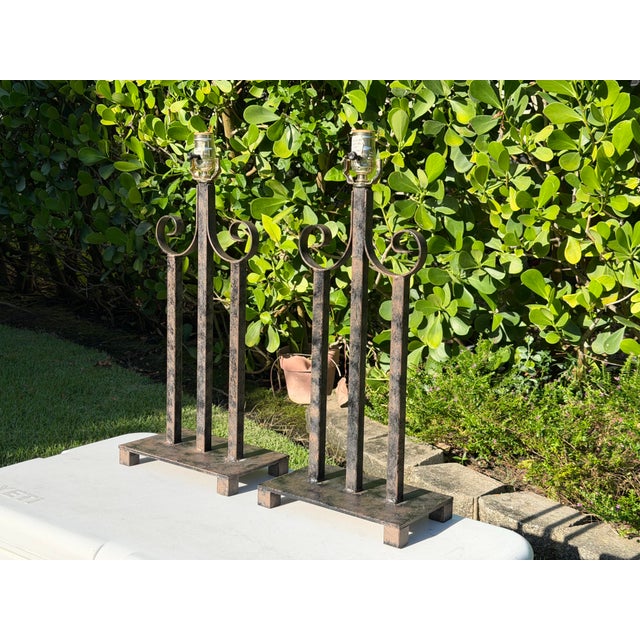 Mid-Century Modern Vintage Neoclassical Metal Scroll Table Lamps, Pair For Sale - Image 3 of 11