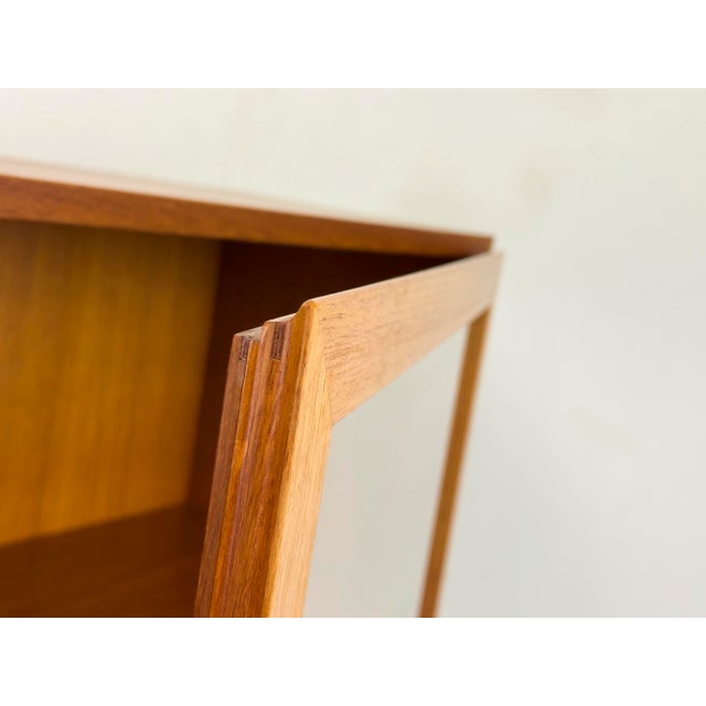 Teak Cabinet with Glass Doors from Omann Jun, 1960s For Sale - Image 6 of 18