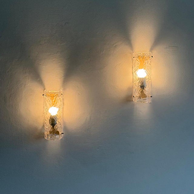 1970s Murano Ice-Textured Glass Wall Sconces from Mazzega, Italy, 1970s, Set of 2 For Sale - Image 5 of 18
