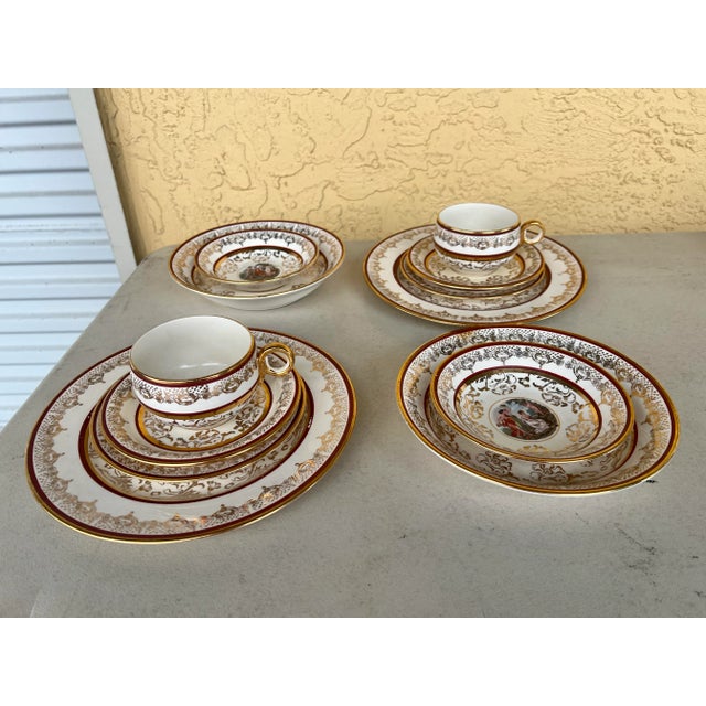 Ameri VINTAGE - china Vintage Old Royal Bone China Sugar and Creamer Set With Tray