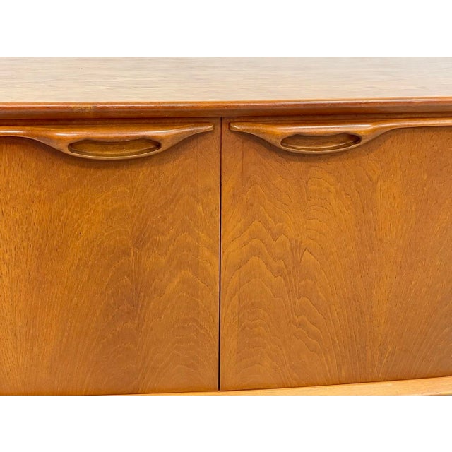 Mid Century Modern Teak Credenza | Danish Media Stand by McIntosh, Made in Scotland, C. 1960's For Sale - Image 10 of 16