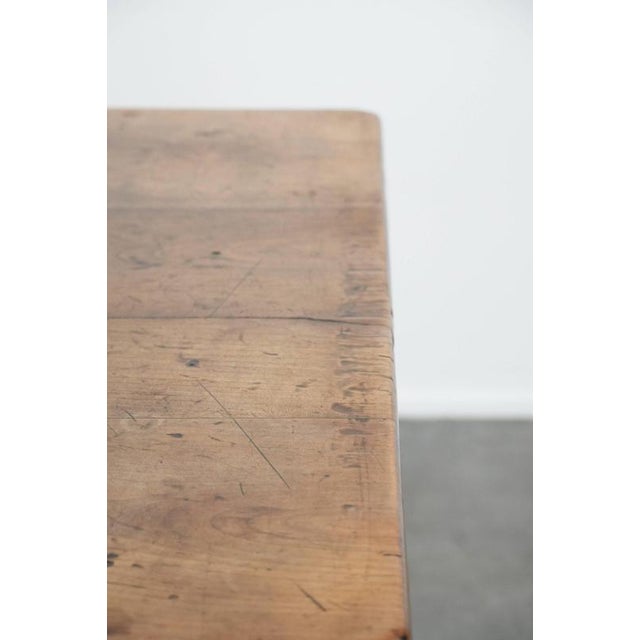 Early 19th Century French Dining Table in Fruit Wood For Sale - Image 13 of 18