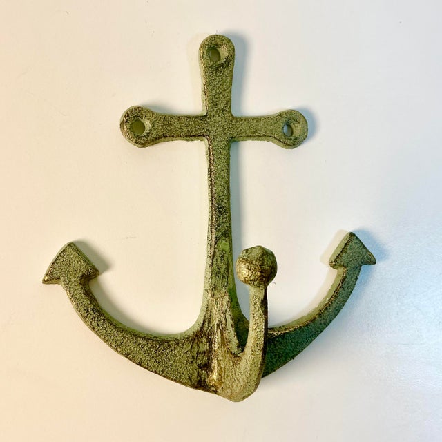 1970s Vintage Nautical Coastal Arts & Crafts Cast Iron Anchor Wall Hook For Sale - Image 4 of 11
