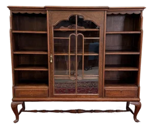 Antique English Bookcase Bookshelf Cabinet Glass Oak Queen Anne Legs 1920s-30s