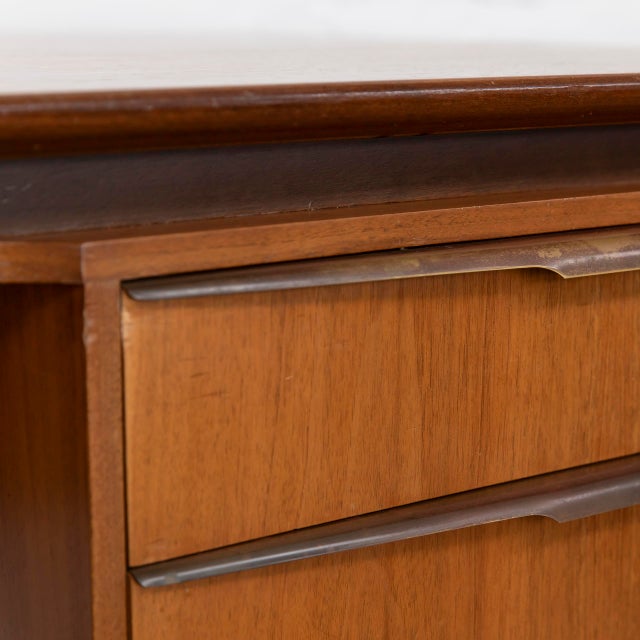 Wood Large Mid-Century Modern Desk in Walnut Veneer and Brass, 1950s For Sale - Image 7 of 12