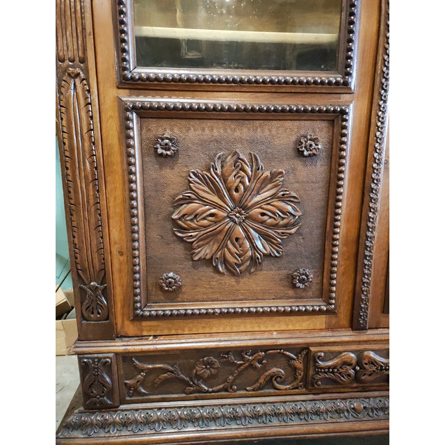 Wood French Renaissance Revival Carved Walnut Display Cabinet With Glass Doors For Sale - Image 7 of 7