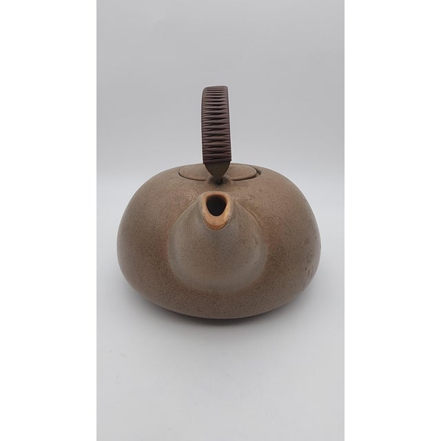 Late 20th Century Mid-Century Modern Heath Ceramics Stoneware Teapot For Sale - Image 4 of 8