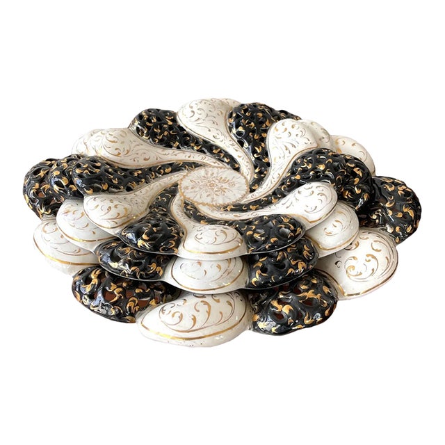 Vintage Mid-Century Italian Ceramic Decorative Bowls With 22 Karat Gold Detail - Set of 3 For Sale