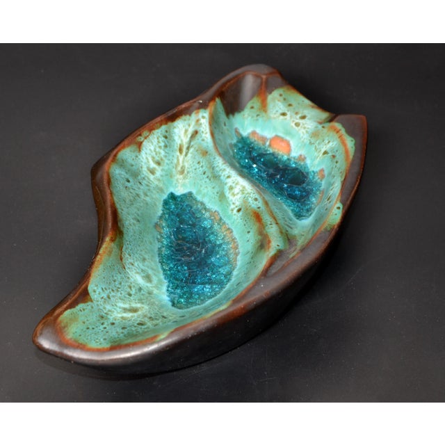 Haeger Pottery Ceramic Decorative Bowl Brown and Turquoise Vide Poche Blue Mineral 1960 For Sale - Image 4 of 13