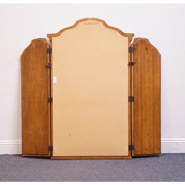 Late 20th Century Thomasville Furniture Serenade Collection Burled Walnut Italian Neoclassical Tuscan Style 51" Tri-View Mirror 21211-260 For Sale - Image 5 of 7