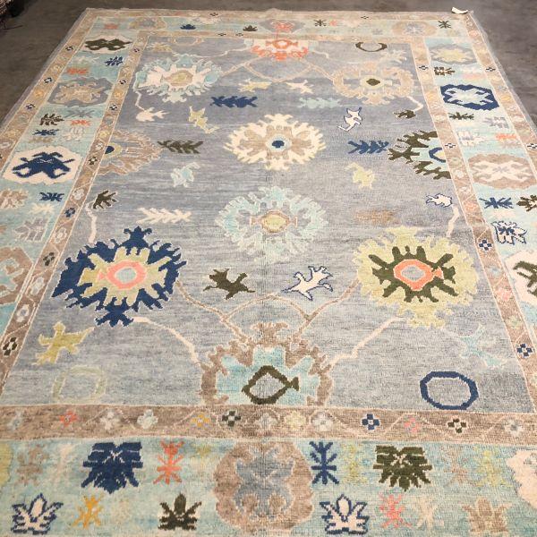 2010s Turkish Oushak Rug in Soft Gray With Turquoise Border and Floral Motifs, 9' X 12' For Sale - Image 5 of 6