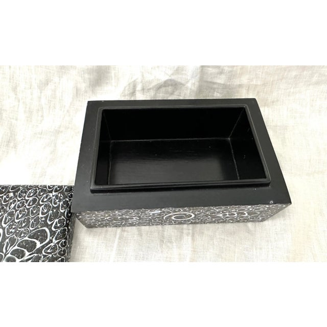 Contemporary Maitland-Smith Tessellated Shell Trinket Box For Sale - Image 3 of 7