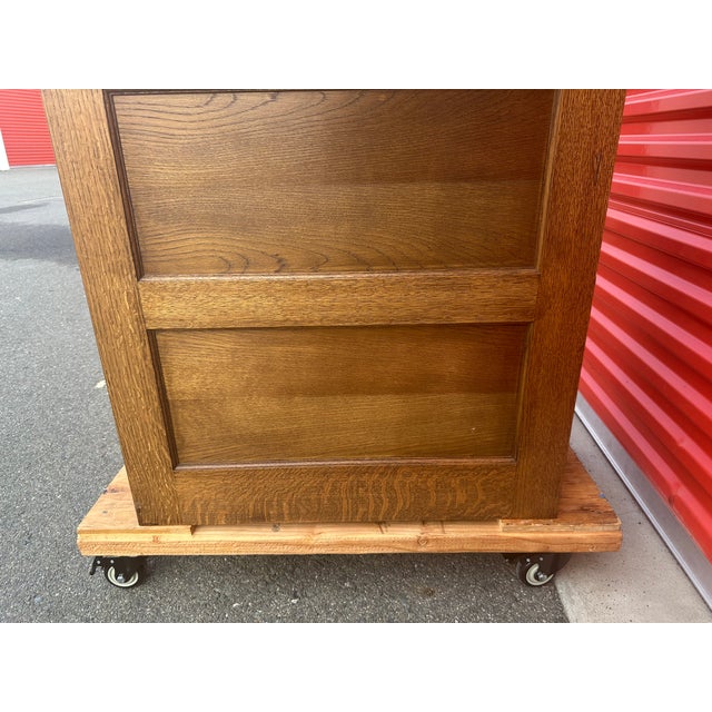 Antique Tiger Oak 4 Drawer Filing Cabinet by Yawman & Frbe MFG Co. For Sale - Image 9 of 17