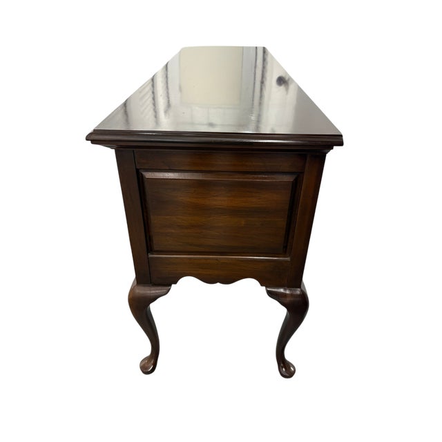 Harden Furniture Late 20th Century Harden Queen Anne Style Solid Cherry Sofa Sideboard Console Table For Sale - Image 4 of 15