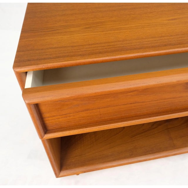 1970s Mid Century Danish Modern Teak One Drawer Nightstands End Tables - A Pair For Sale - Image 5 of 12