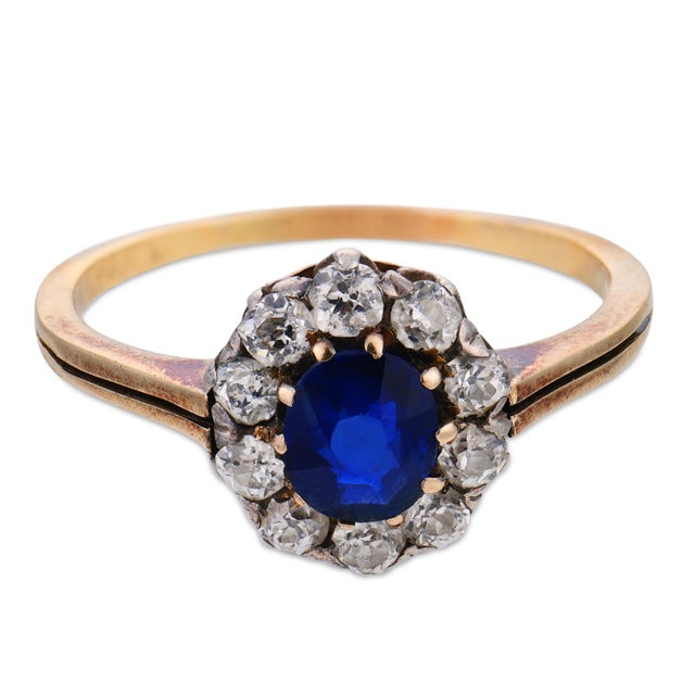 Victorian 19th Century Victorian Gia No Heat Sapphire Diamond 14k Yellow Gold and Silver Ring, Size 8.25 For Sale - Image 3 of 6