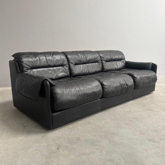 Three-Seater Sofa in Black Leather by Dreipunkt, 1970s For Sale - Image 6 of 18
