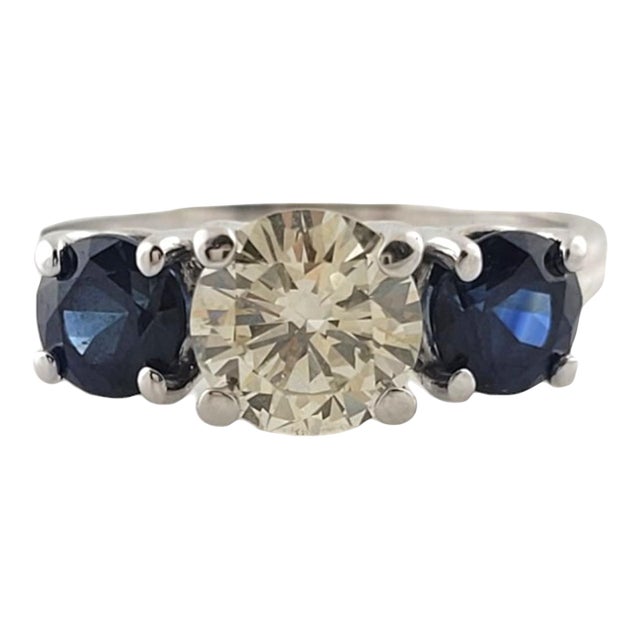 14k White Gold Diamond & Natural Blue Sapphire Engagement Ring Size 7.5 For Sale