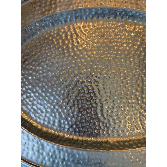 Great size. I love the faux horn handles plus the hammered technique makes this piece very special. Style of maitland...