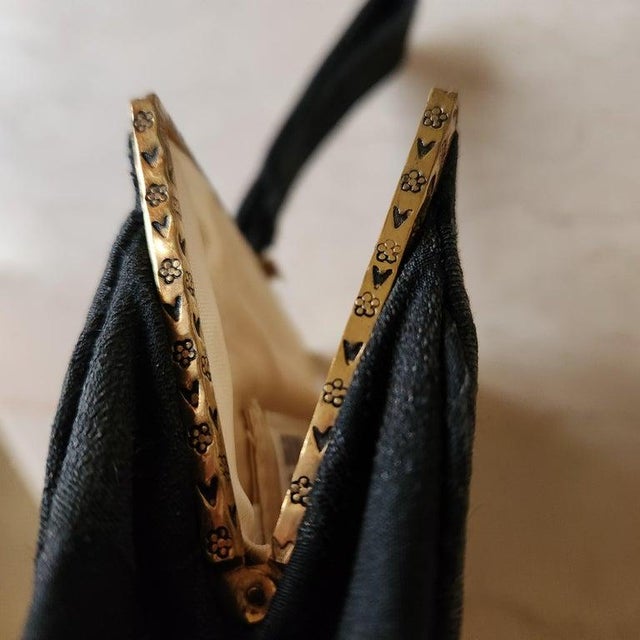 1960s Gumps Black Brocade Bag Jade Clasp Hong Kong For Sale - Image 9 of 10