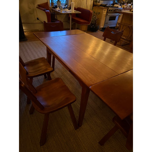 Chestnut Vintage Mid-Century Cushman Colonial Creations Cantilever Leaf Extension Dining Table & Set of 6 Chairs For Sale - Image 8 of 11