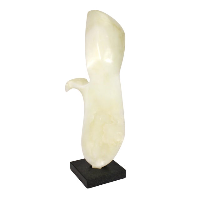 1970s Leonardo Nierman White Onyx Marble Bird in Flight Sculpture For Sale - Image 5 of 9