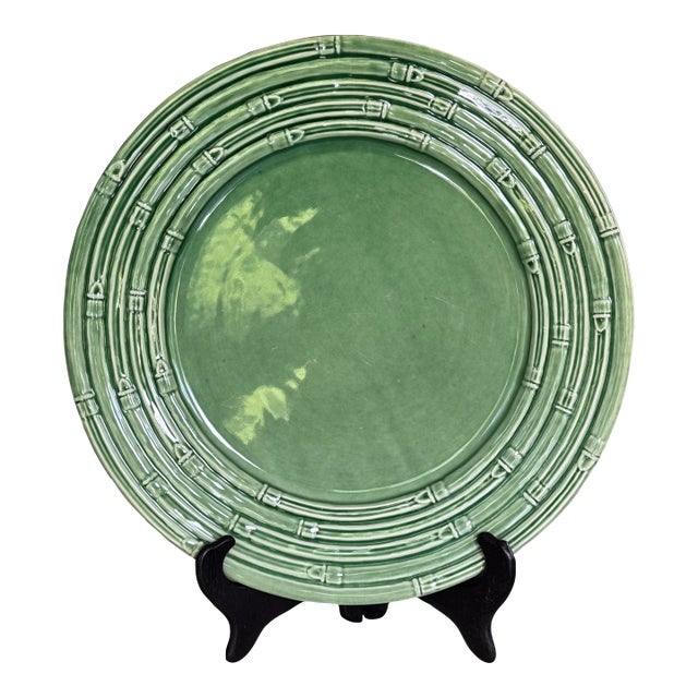 Late 20th Century Made in Portugal Bordallo Pinheiro Attributed 13.25" Platter - Asparagus Motif For Sale