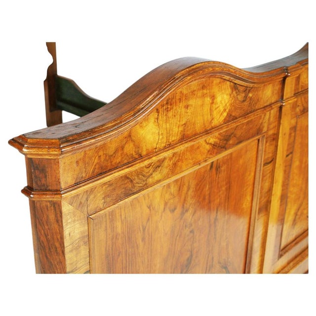 19th Century Neoclassical Solid Blond Walnut and Walnut Veneer Double Bed from Bassano Manufactures For Sale - Image 14 of 18