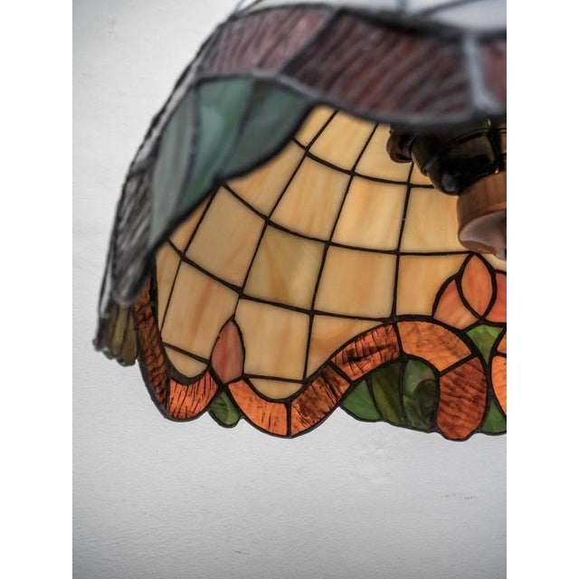 Large Table Lamp in the style of Tiffany For Sale - Image 3 of 16
