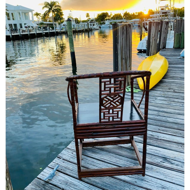 19th Century English Colonial Chinese Fretwork Back Chinoiserie Bamboo Chair. For Sale - Image 4 of 11