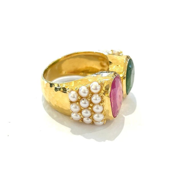 Bochic “Orient” Red Ruby & Green Tourmaline Ring Set 18K Yellow Gold & Silver, Size 7 For Sale In New York - Image 6 of 9