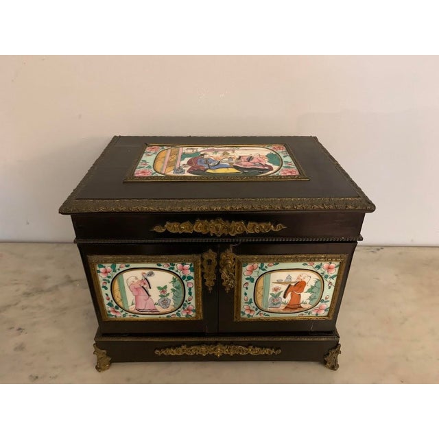 Napoleon III Liquor Cabinet, 1800s, Set of 20 For Sale - Image 3 of 15