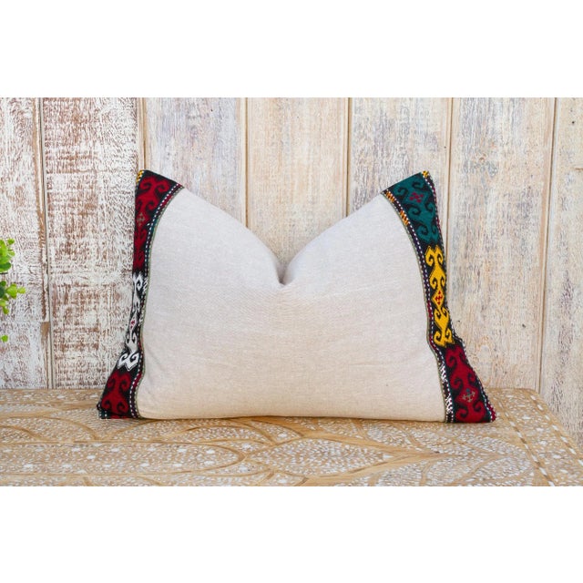 Irit Linen Tribal Border Pillow For Sale - Image 9 of 9