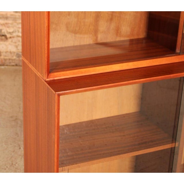 Mid-Century Modern Bookcase in Glazed Mahogany by Herbert E Gibbs, 1970s For Sale - Image 4 of 12
