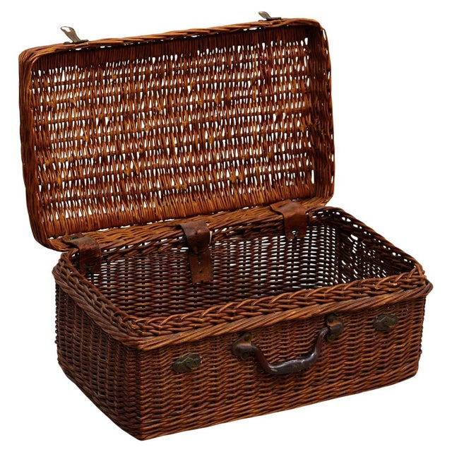 Mid-Century Modern French Rattan Basket, 1960s For Sale - Image 14 of 14