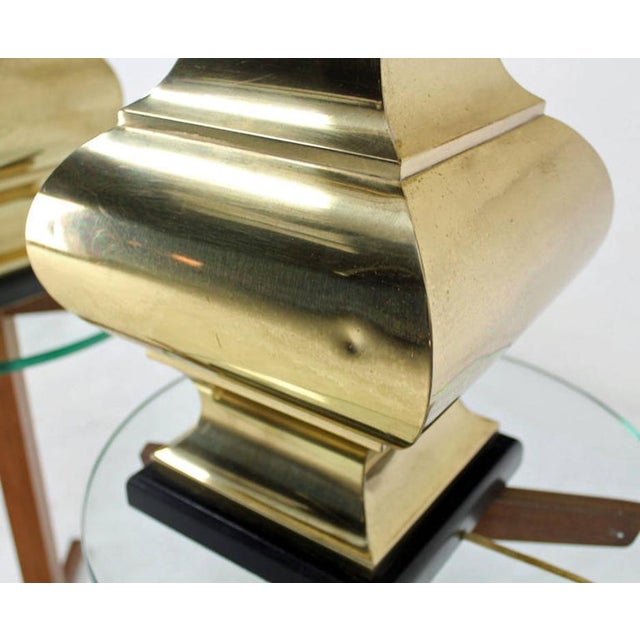 Late 20th Century Late 20th Century Modern Figural Sculptural Profile Square Base Polished Brass Table Lamps - a Pair For Sale - Image 5 of 9