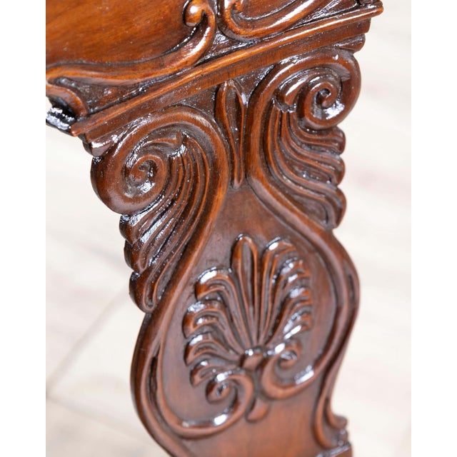 Set of Four 19th-Century Lombard Gondola Chairs in Carved Walnut For Sale - Image 4 of 13