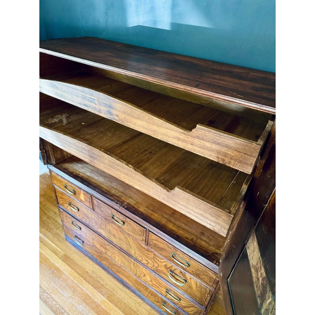 Brown Early 19th Century Japanese Tansu Cabinet For Sale - Image 8 of 12