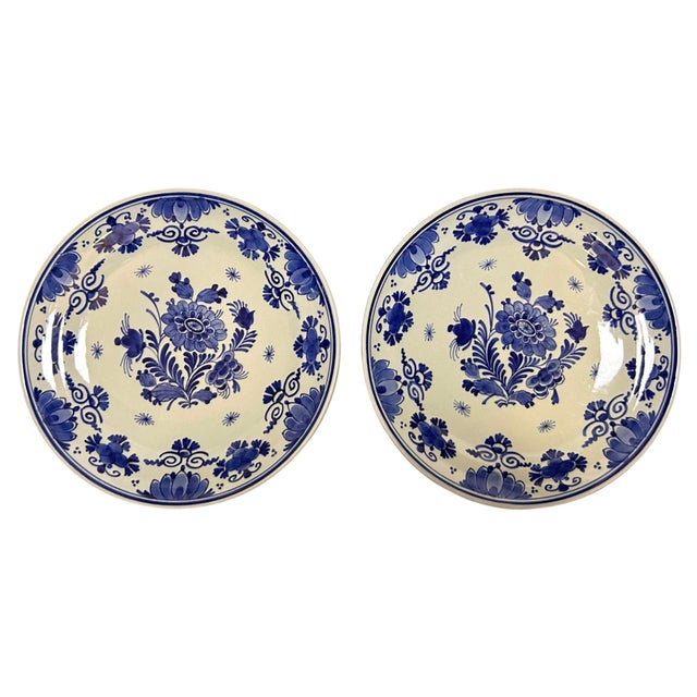 Vintage Hand-Painted Vredesjaar Plates from Royal Delft, 1920, Set of 2 For Sale - Image 18 of 18