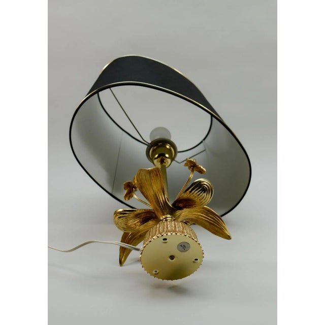 Mid-Century Brass Fleur de Lis Table Lamp, 1960s For Sale - Image 9 of 10