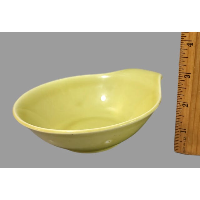 Mid 20th Century Vintage Pair of American Mid-Century Modern Russel Wright Steubenville Retro Serving Bowls For Sale - Image 5 of 6