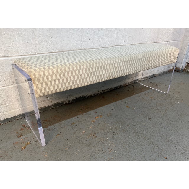Late 20th Century Geometric Patterned Acrylic Bench by Lee Industries For Sale In New York - Image 6 of 15