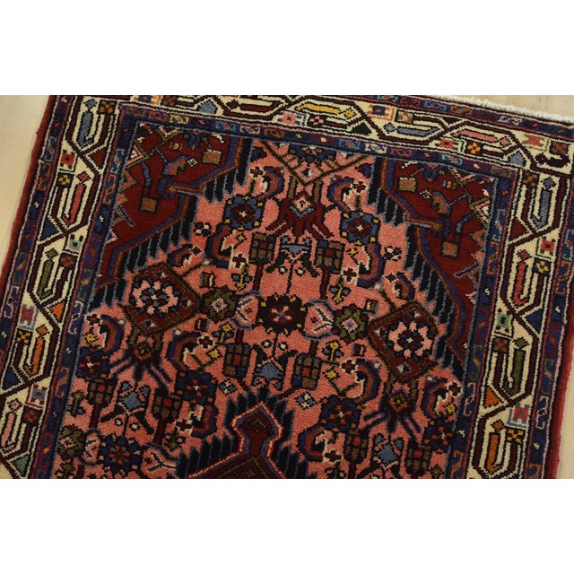 Hamedan Runner 2’8” X 9’6” Pink Wool Vintage Tribal Hand-Knotted Rug For Sale In Philadelphia - Image 6 of 13