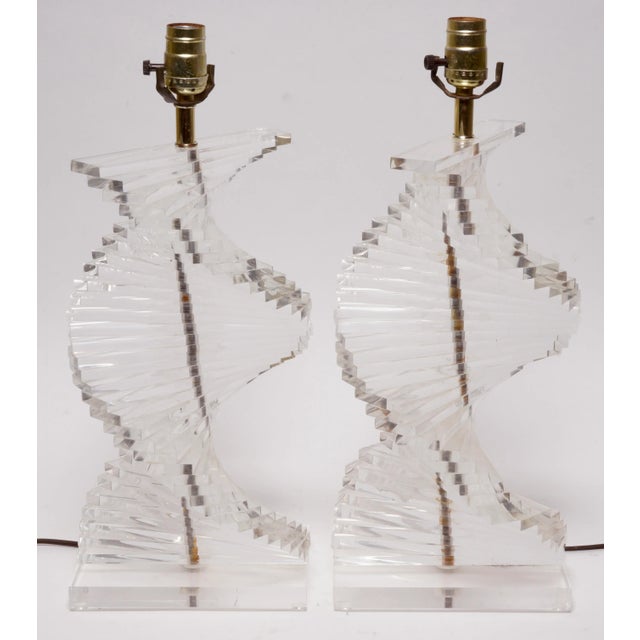 1970s Hollywood Regency Stacked Lucite Table Lamps - a Pair For Sale - Image 4 of 8
