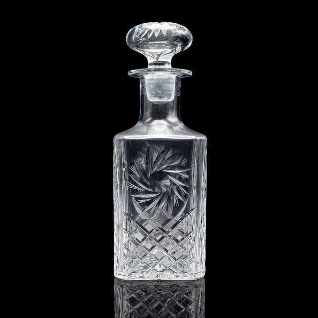 1970s Vintage Whiskey Decanter, English, Cut Glass, Scotch, Brandy, Spirits, c.1975 For Sale - Image 5 of 12