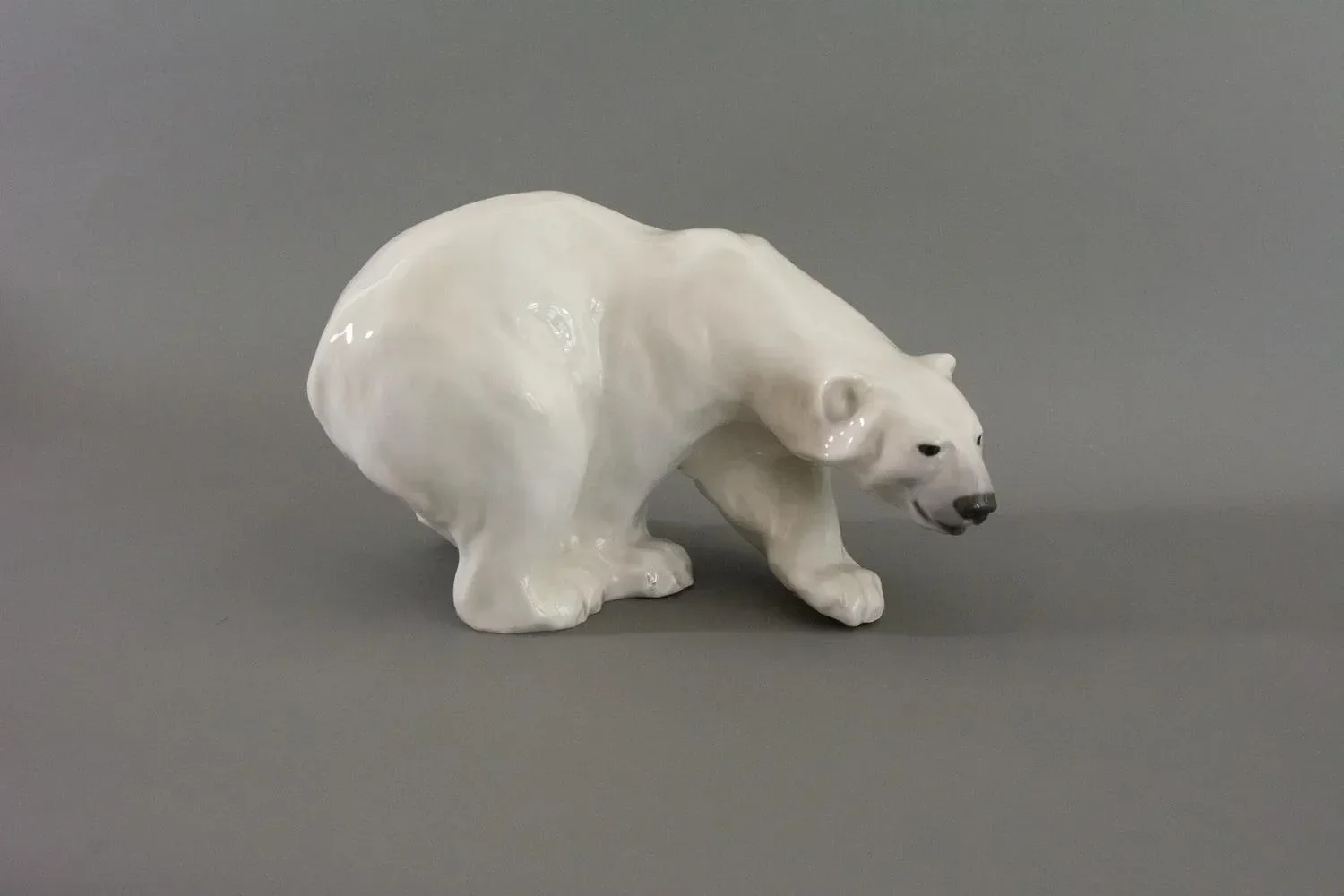 porcelain-polar-bear-no1137-by