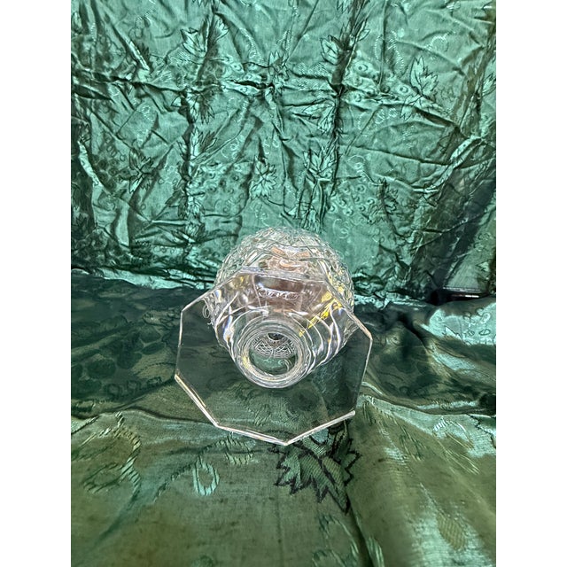 1930s Art Deco Beautifully Etched Crystal Perfume Bottle or Decanter For Sale - Image 4 of 6