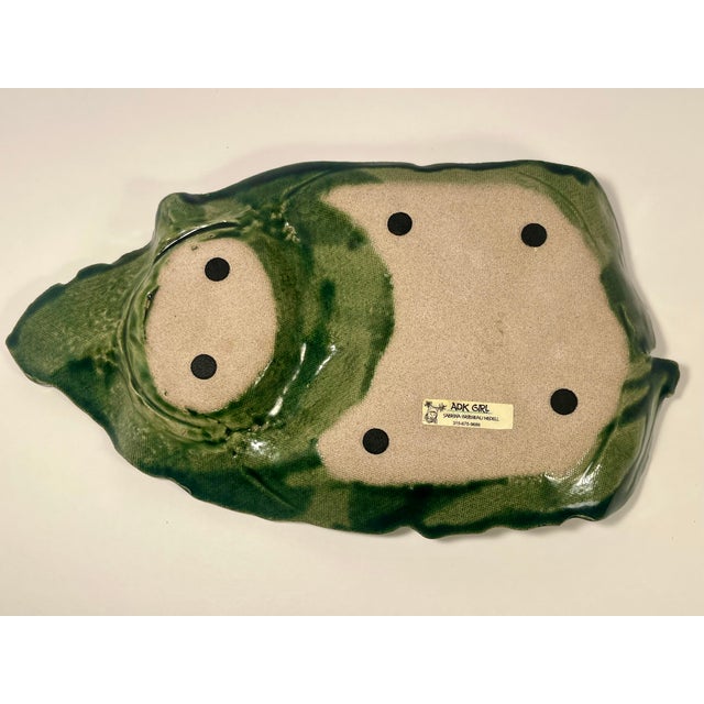 2000 - 2009 2007 Sabrina Gribneau Nedell Green Leaf Snail Ceramic Platter Studio Art Pottery For Sale - Image 5 of 9